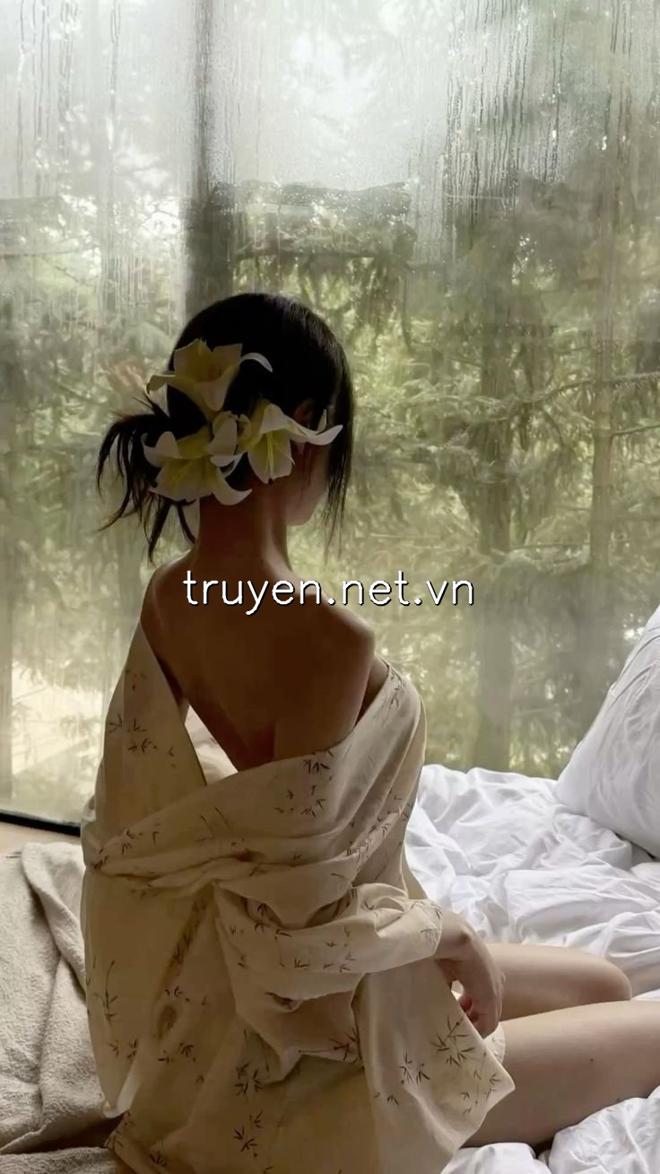 Trong Phim Ngoài Đời
